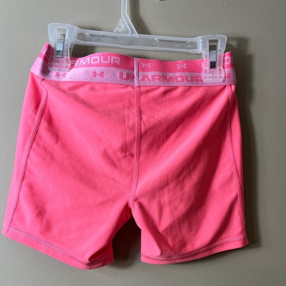 Under Armour Women's Pink MIDI Athletic Spandex Shorts Size XS Small Athletic - Picture 2 of 6